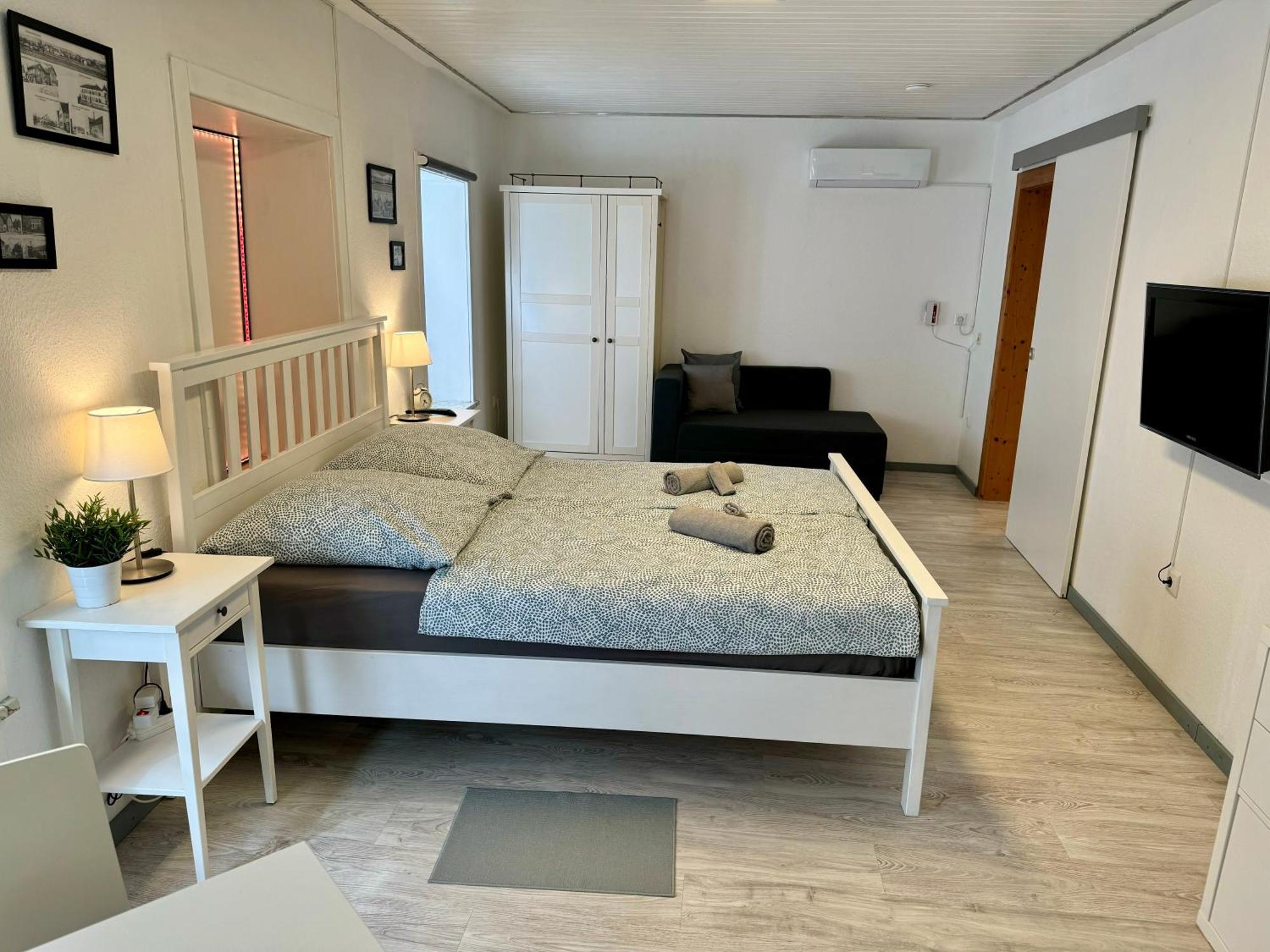 Ferienwohnung Altenschoenbach Prichsenstadt Ngoại thất bức ảnh